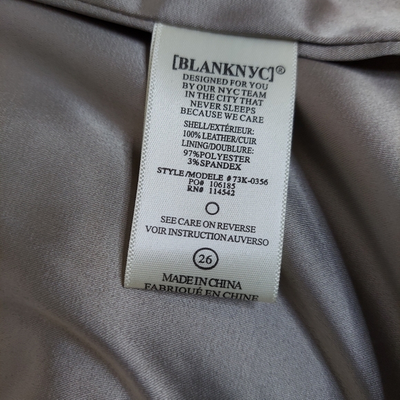 BLANKNYC Genuine Leather Snap Front Suede Miniskirt Size 26 - Picture 7 of 7